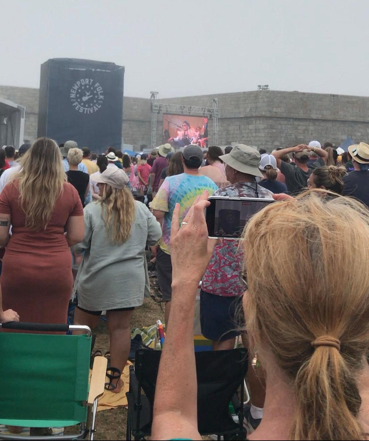 In a surprise appearance, iconic singer-songwriter Joni Mitchell performed at the Newport Folk Festival on July 24. The event marked her return to the stage she last performed on in 1969. The beloved 78-year-old was warmly embraced by a highly enthusiastic crowd of all ages. Visit the Newport Folk Festival’s YouTube channel for videos of the event (www.youtube.com/user/NewportFolkFest )...